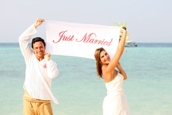 Bamboo Island Beach Marriage : Marisa + Nuno